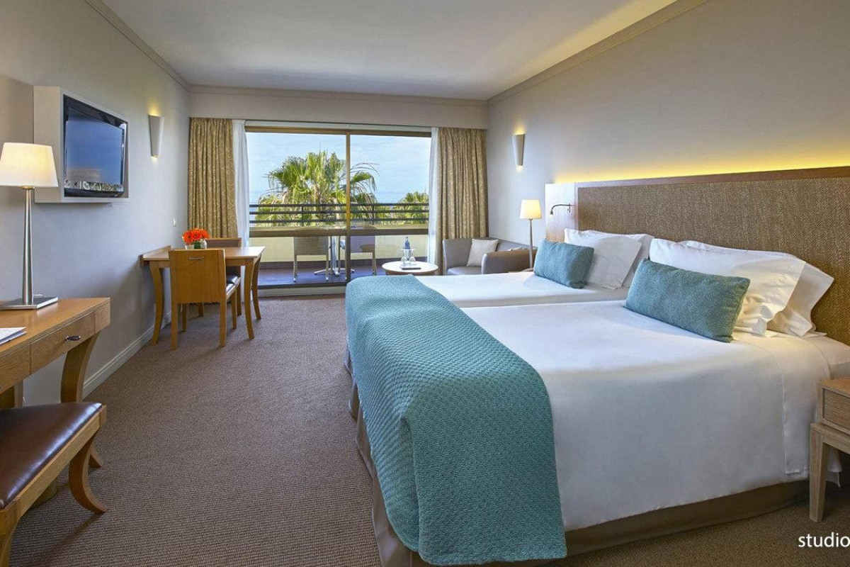 Suite Hotel Eden Mar