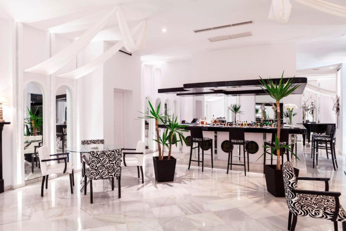 Suites Albayzin Del Mar