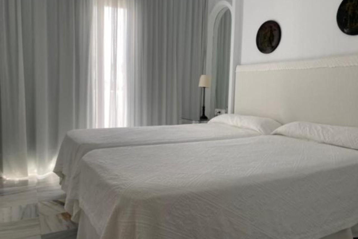 Suites Albayzin Del Mar