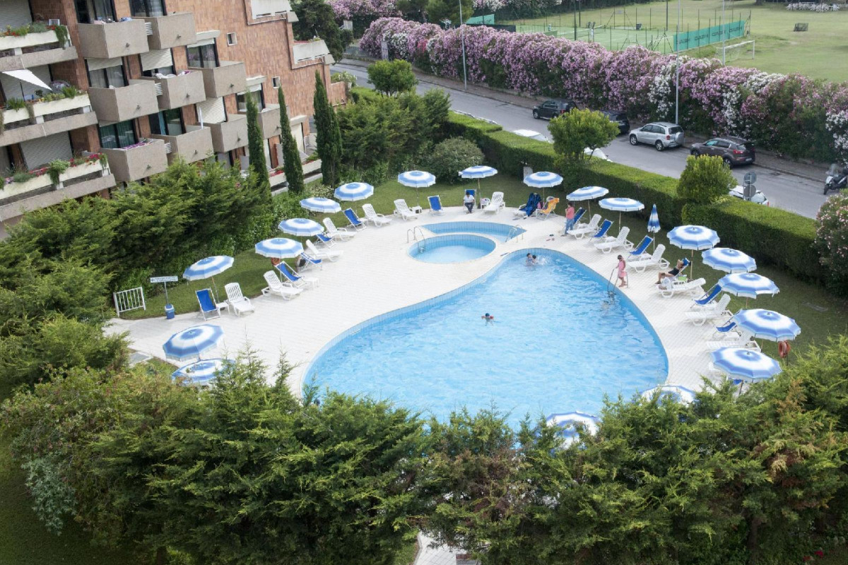 Suites Marilia Apartments