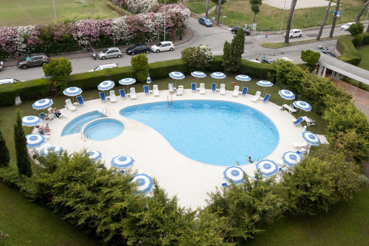 Suites Marilia Apartments