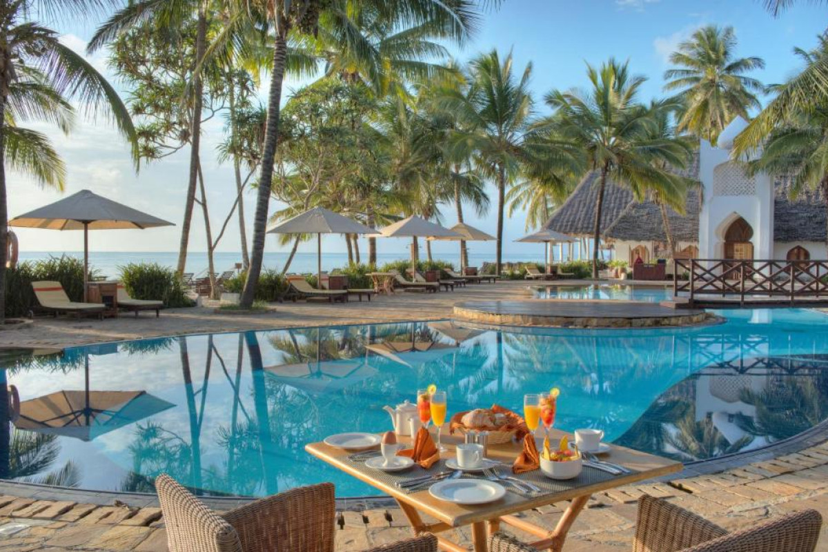 Sultan Sands Island Resort & Spa