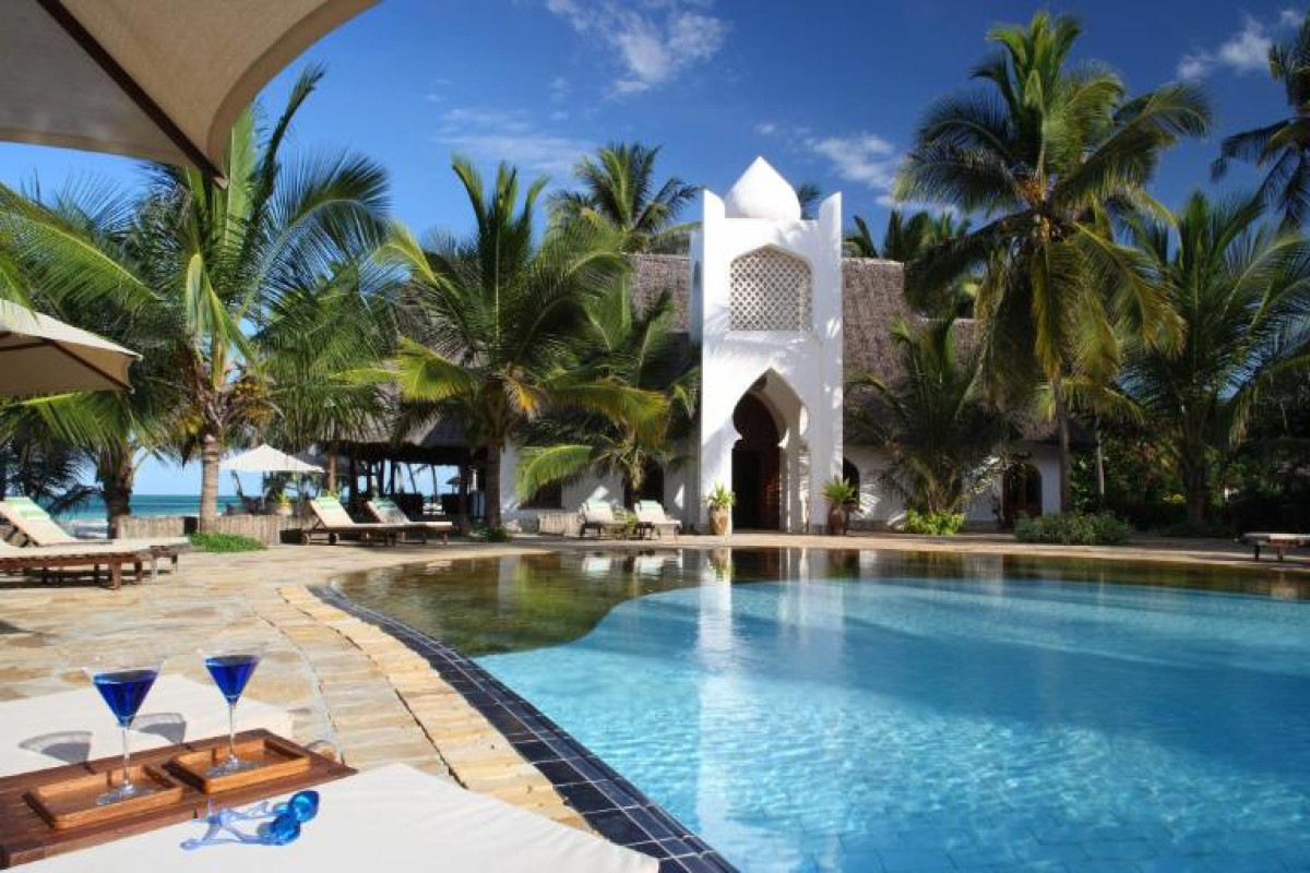Sultan Sands Island Resort & Spa