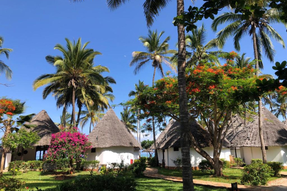 Sultan Sands Island Resort & Spa