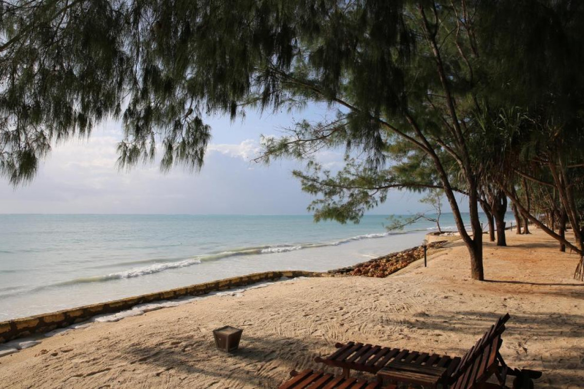 Sultan Sands Island Resort & Spa