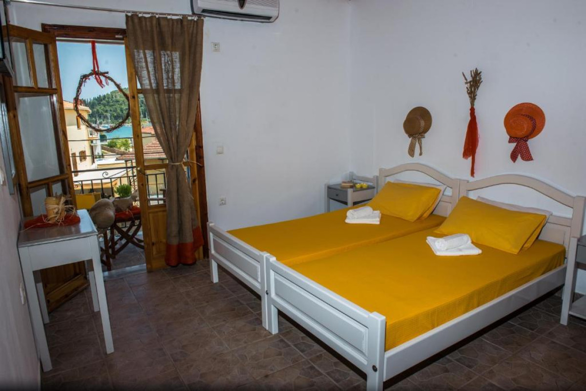 Summer Bed Nydri Lefkada