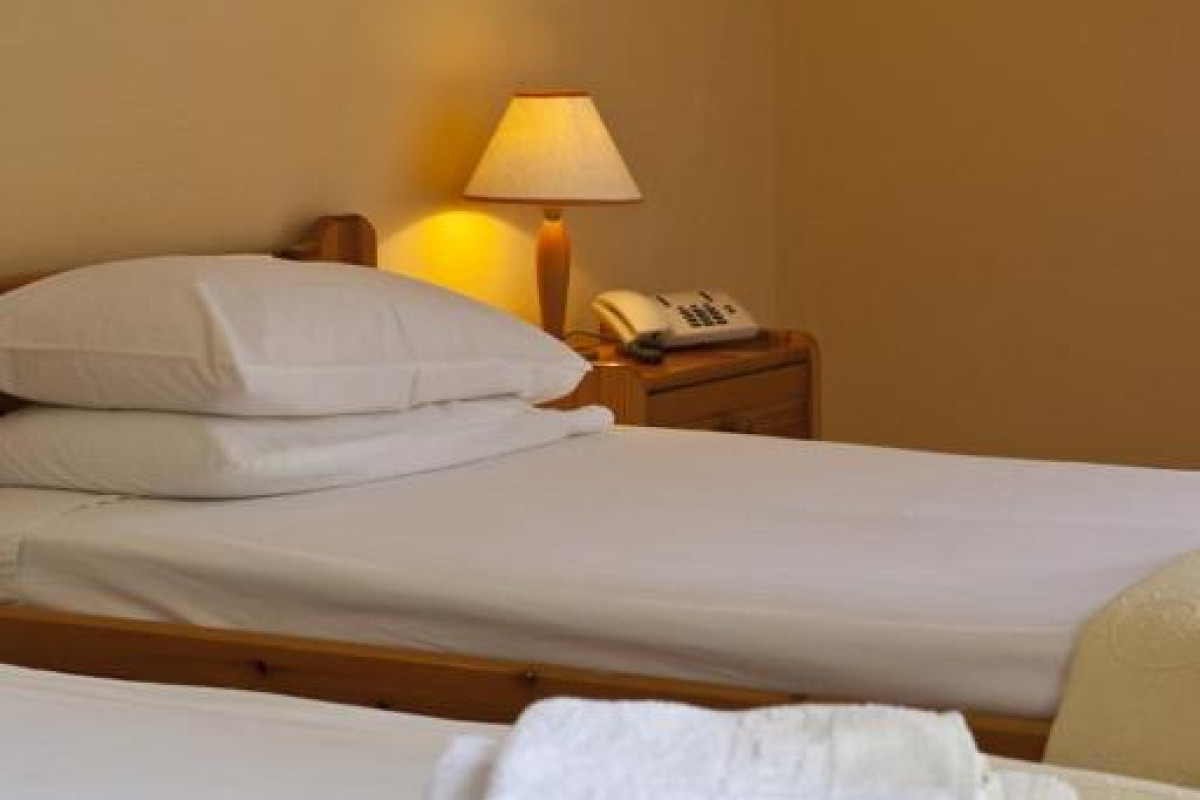 Summery Hotel