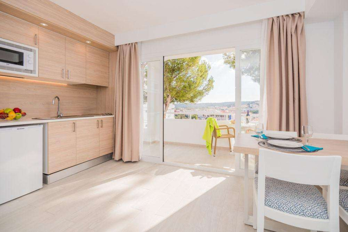 Sun Beach Apartments