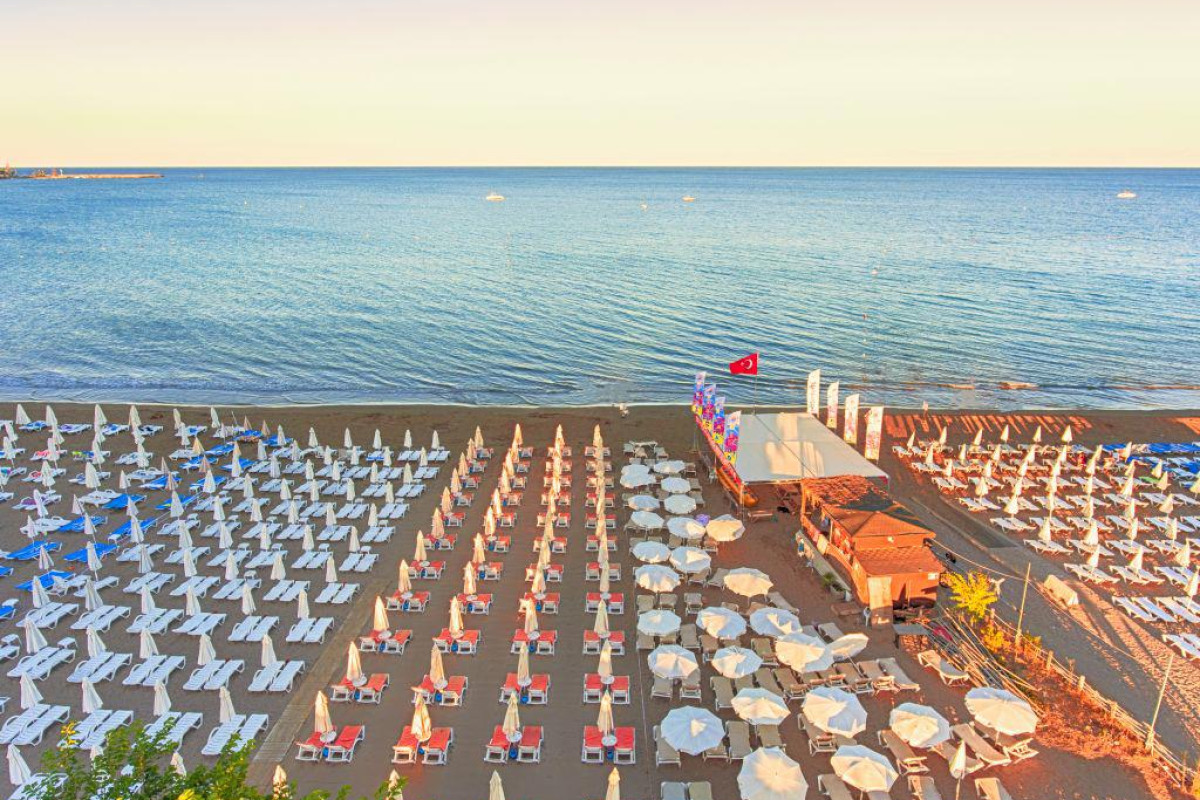 SUN CLUB SIDE