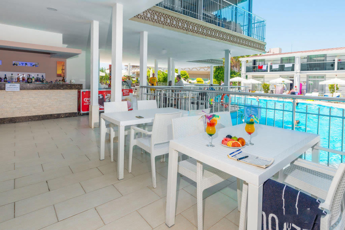 SUN CLUB SIDE HOTEL