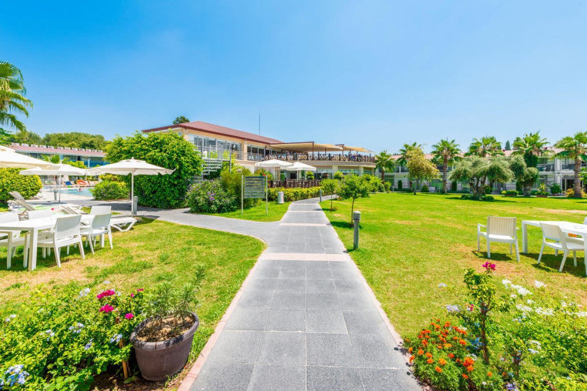 SUN CLUB SIDE HOTEL