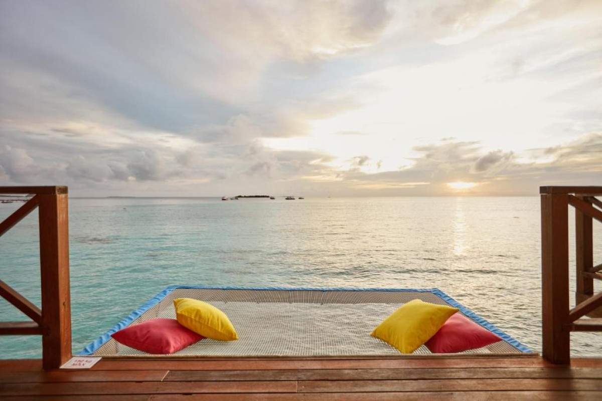 Sun Siyam Vilu Reef Resort