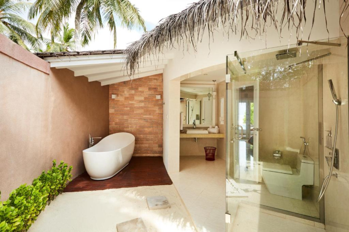 Sun Siyam Vilu Reef Resort