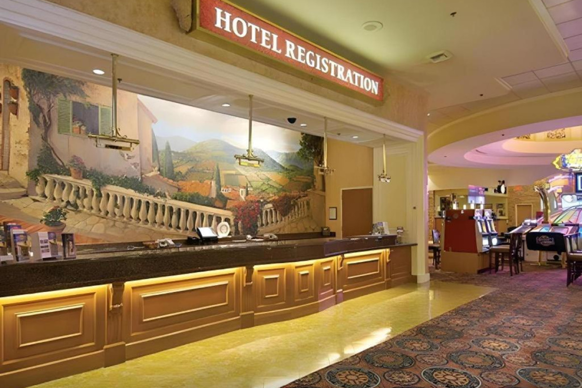 Suncoast Hotel and Casino
