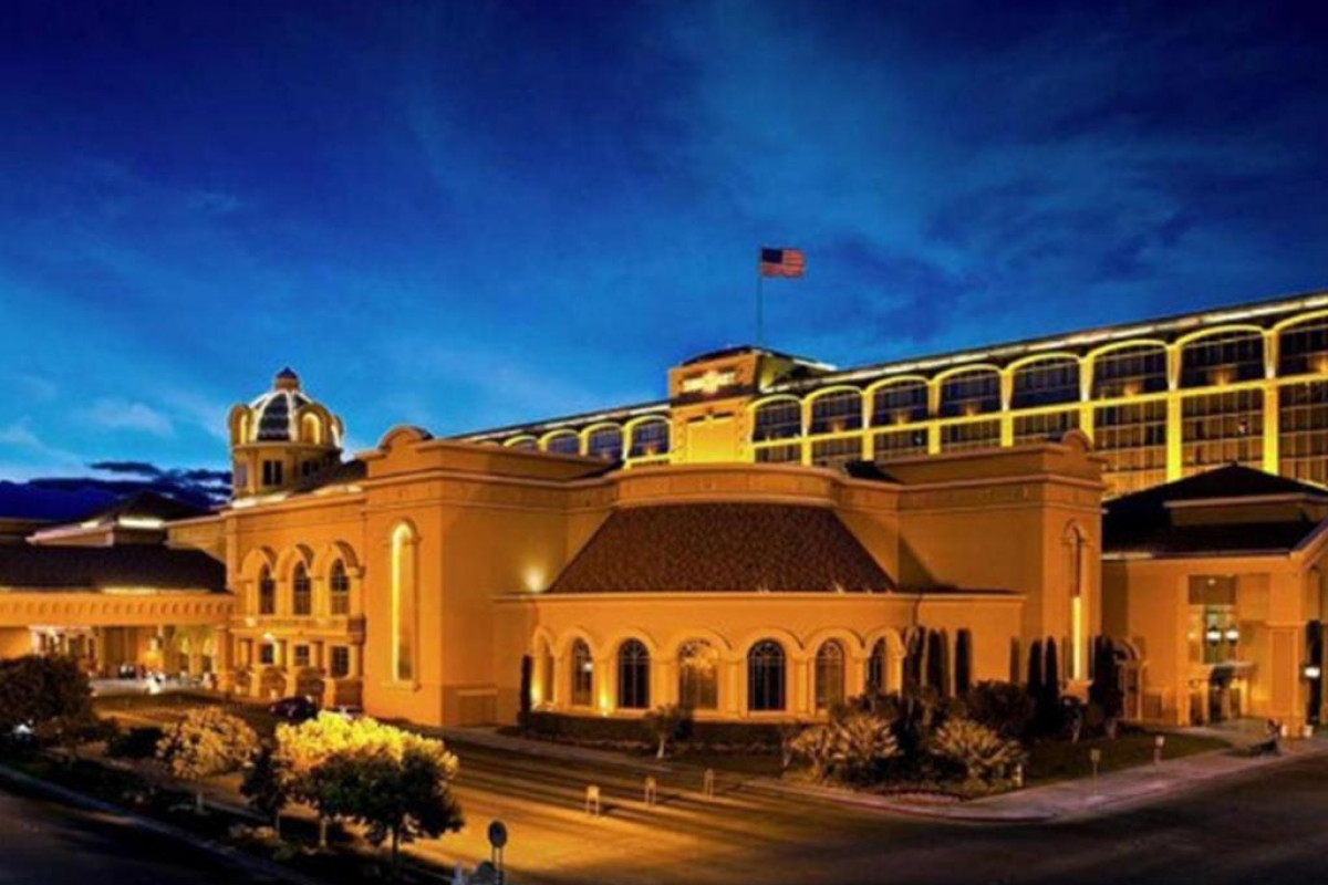 Suncoast Hotel and Casino