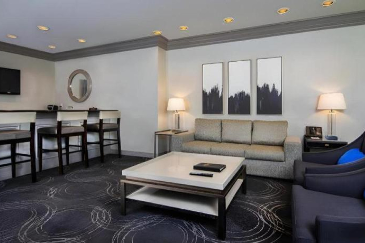 Suncoast Hotel and Casino