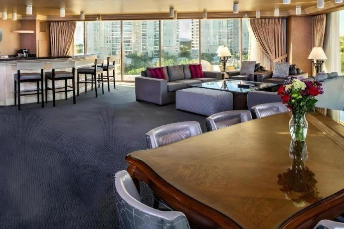 Suncoast Hotel and Casino