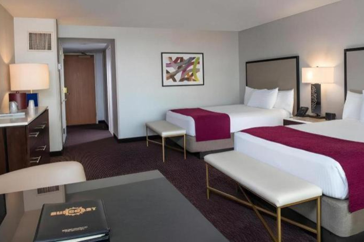 Suncoast Hotel and Casino