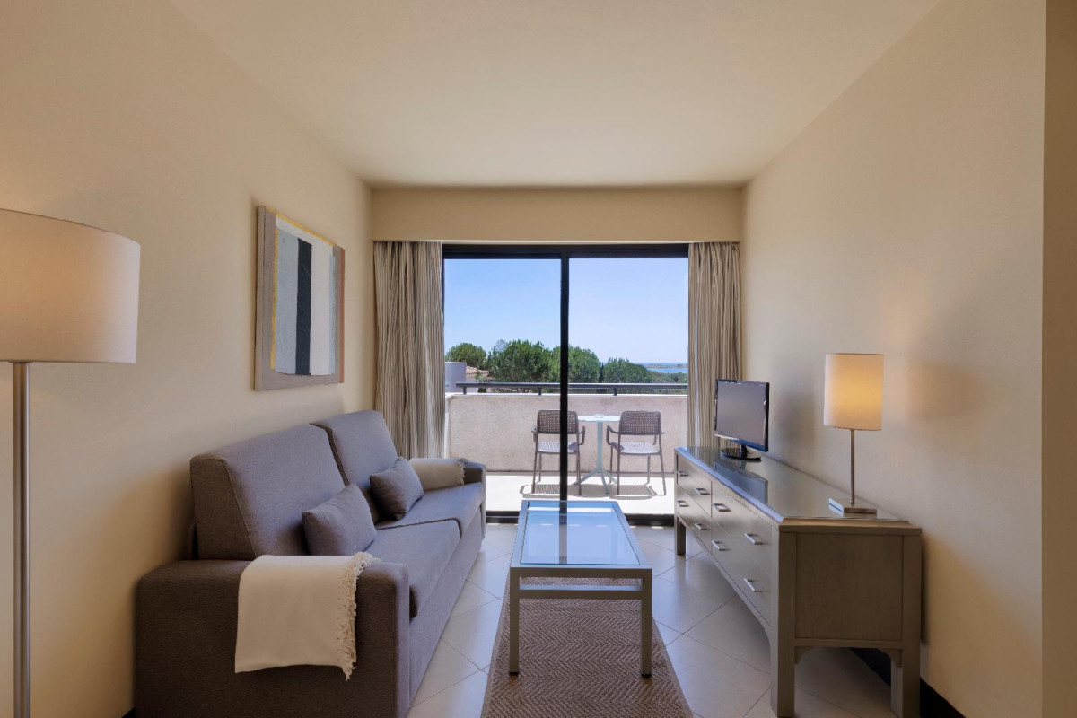 Sunday Resort El Rompido – The Club