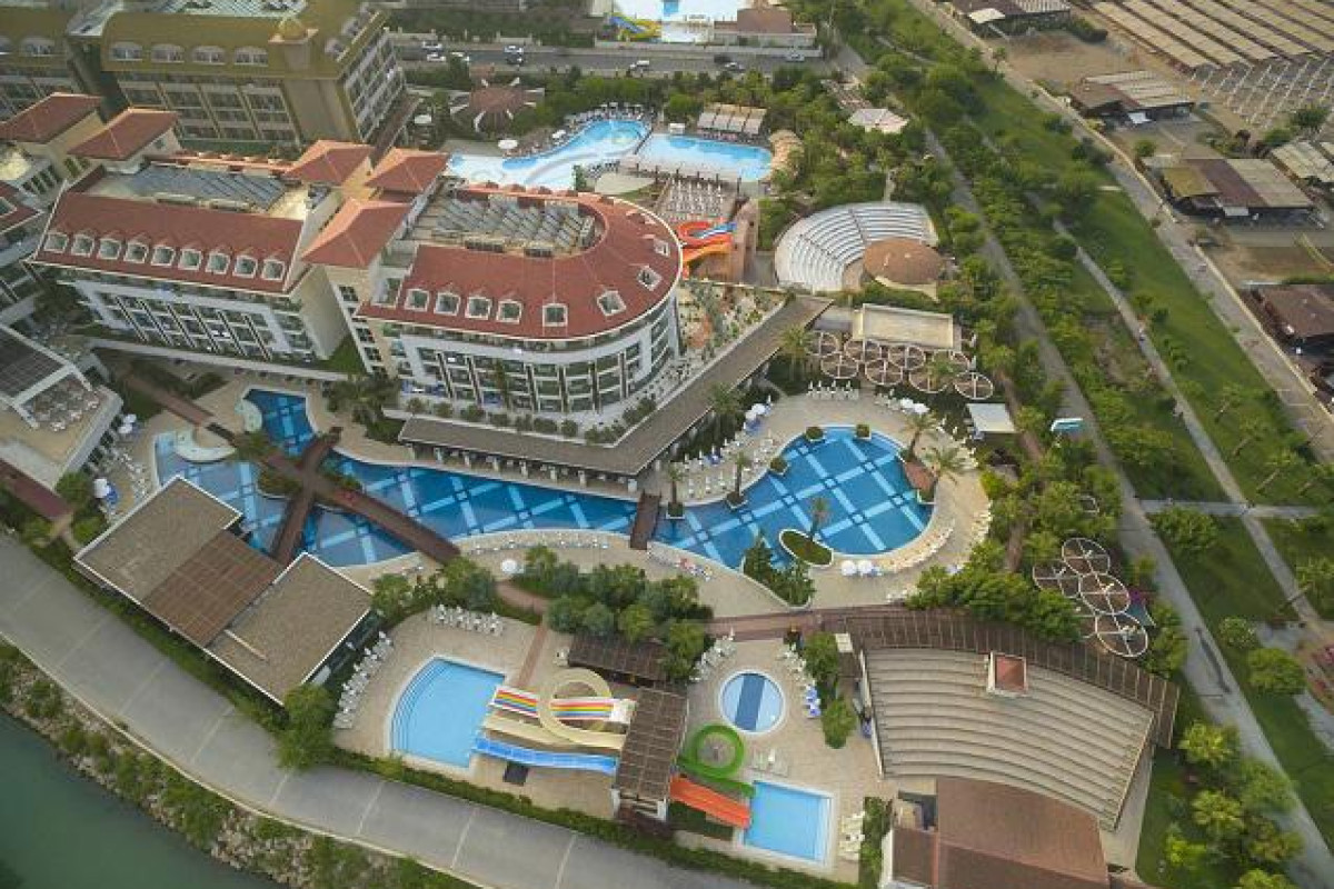 SUNIS EVREN BEACH RESORT HOTEL & SPA