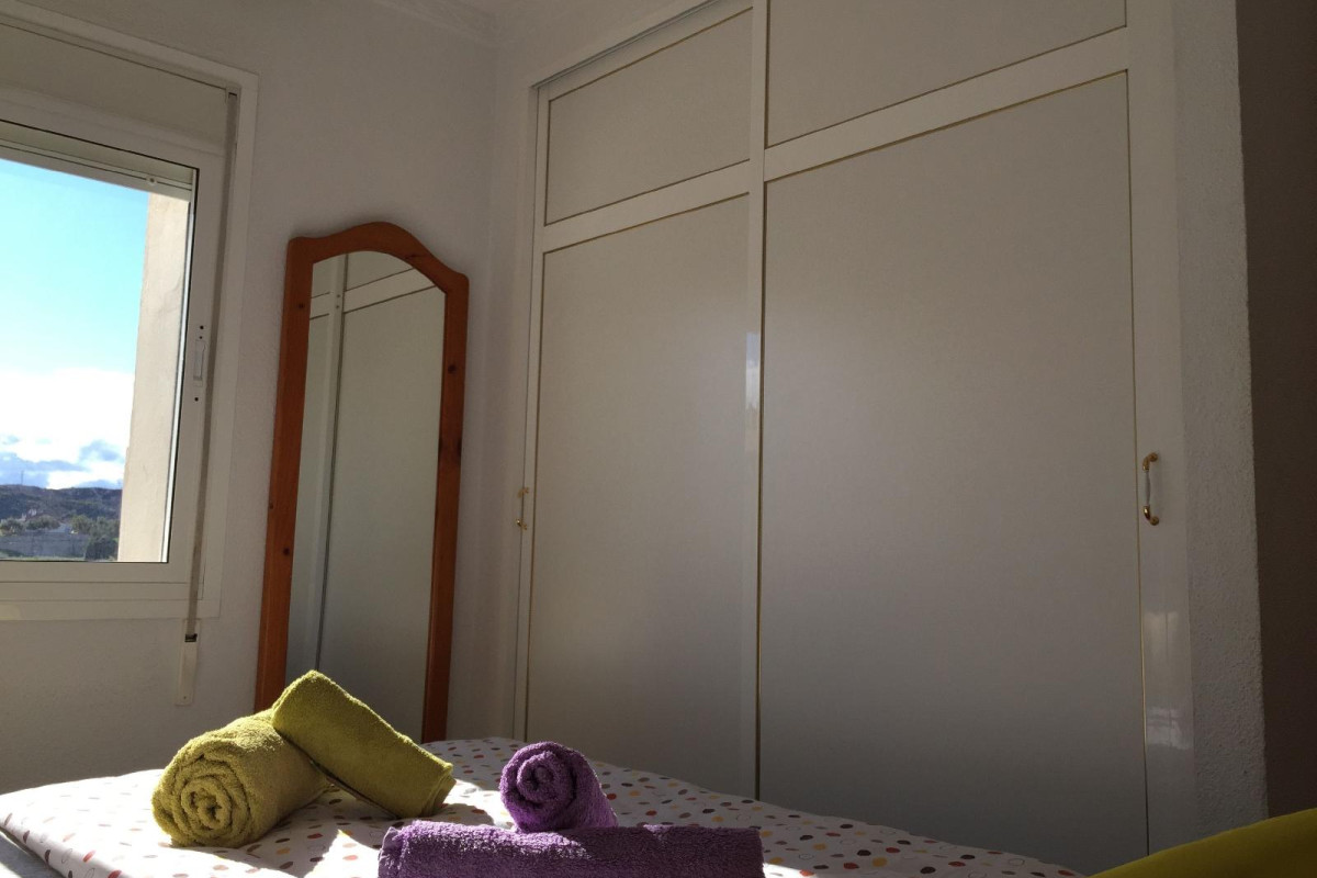 Sunny Apartment 2 Bedrooms