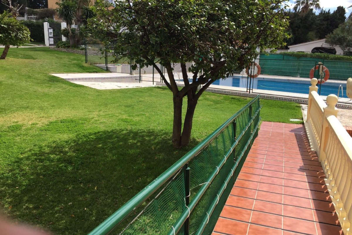 Sunny Apartment 2 Bedrooms