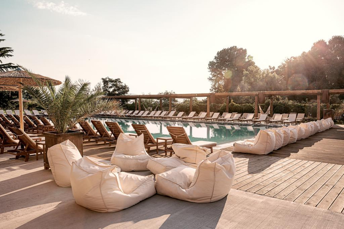 SUNNY BEACH CLUB - ADULTS ONLY 16+