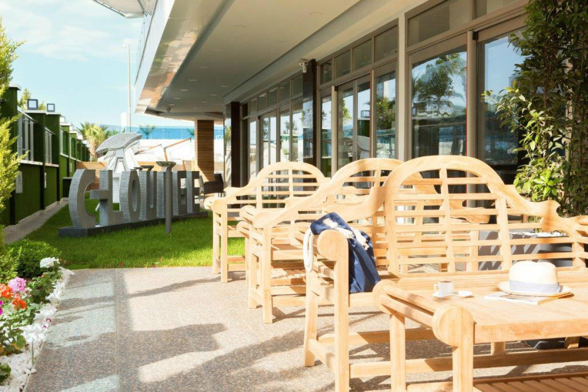 SUNPRIME C-LOUNGE