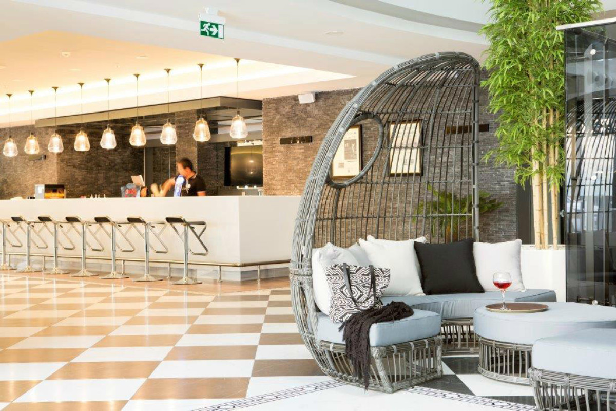 SUNPRIME C-LOUNGE