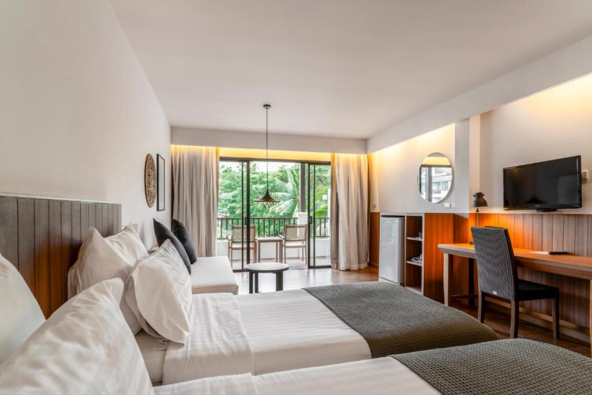 Sunprime Kamala Beach Resort