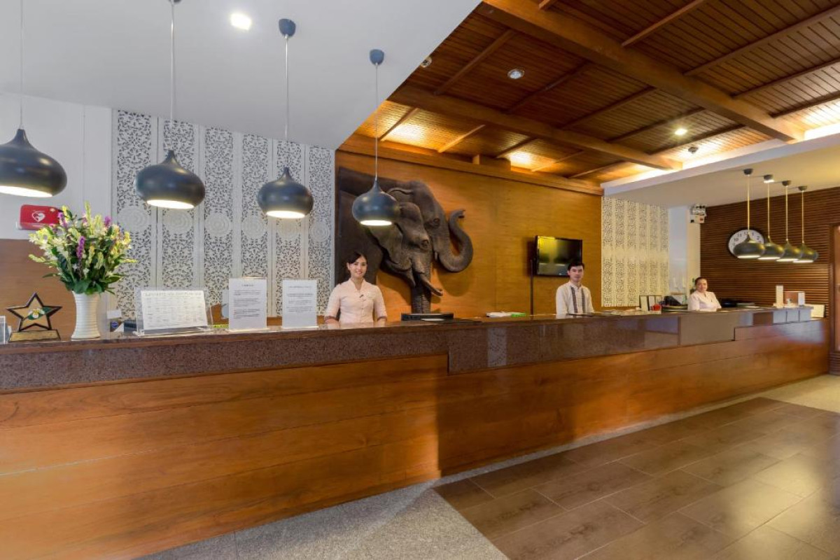 Sunprime Kamala Beach Resort