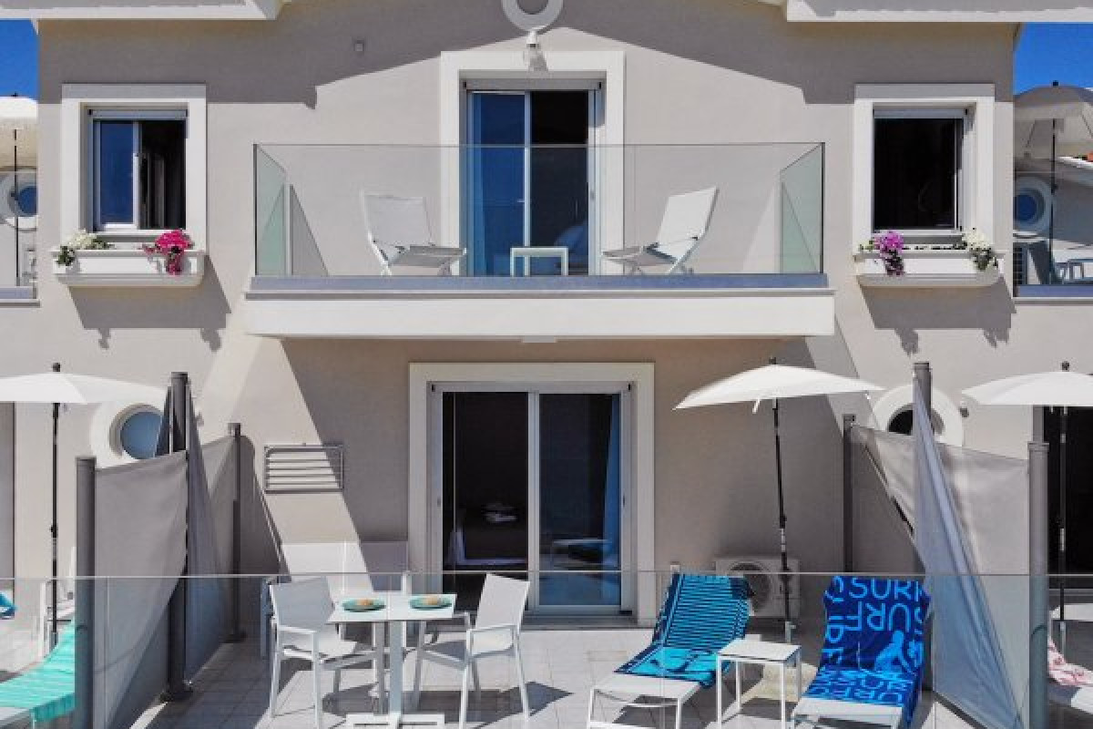 Sunrise Bay Apartments