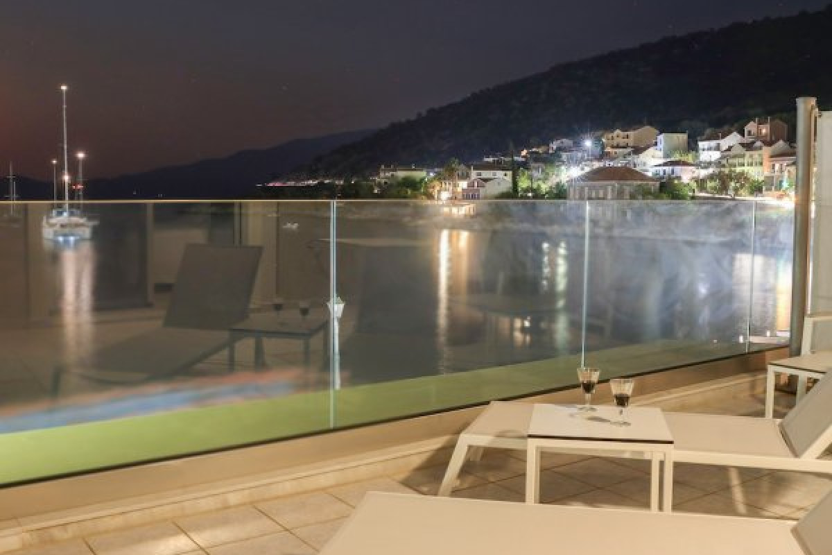 Sunrise Bay Apartments