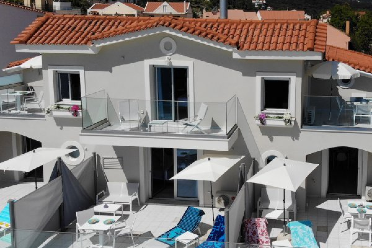 Sunrise Bay Apartments