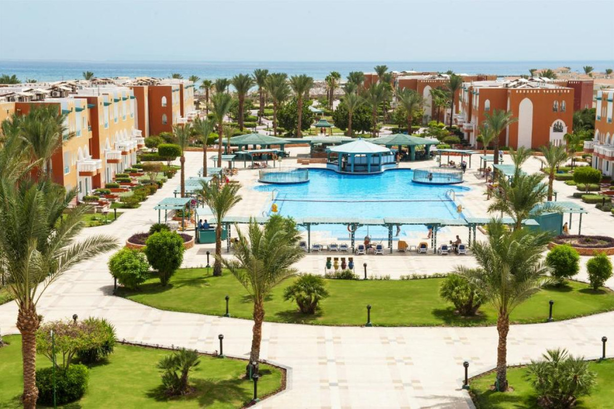 SUNRISE Garden Beach Resort