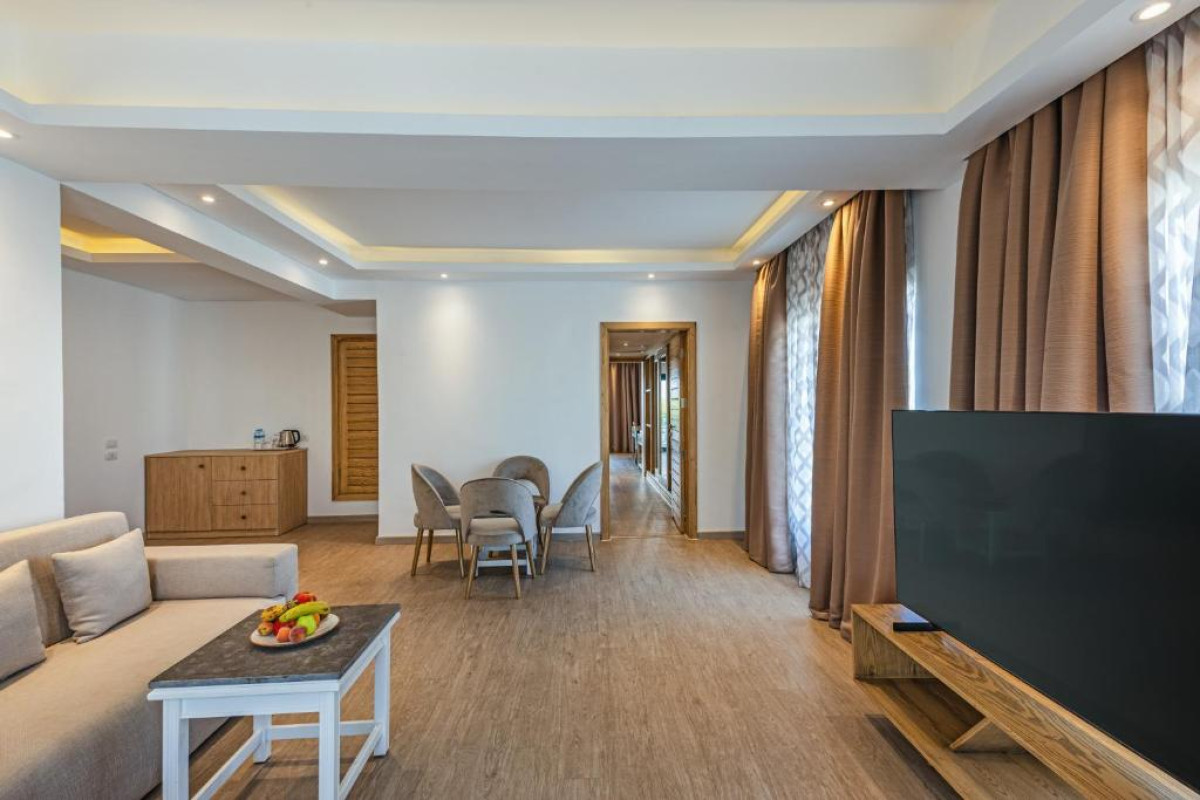 SUNRISE Garden Beach Resort