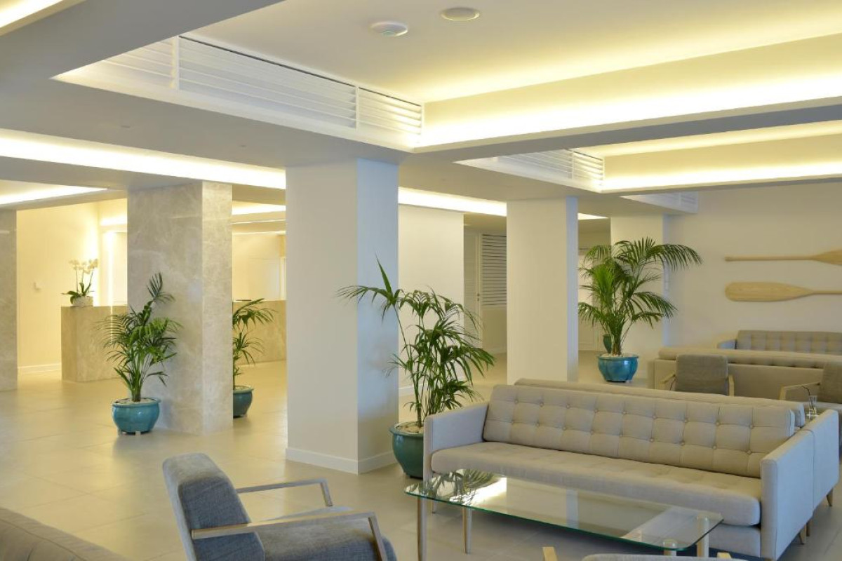 Sunrise Gardens Aparthotel