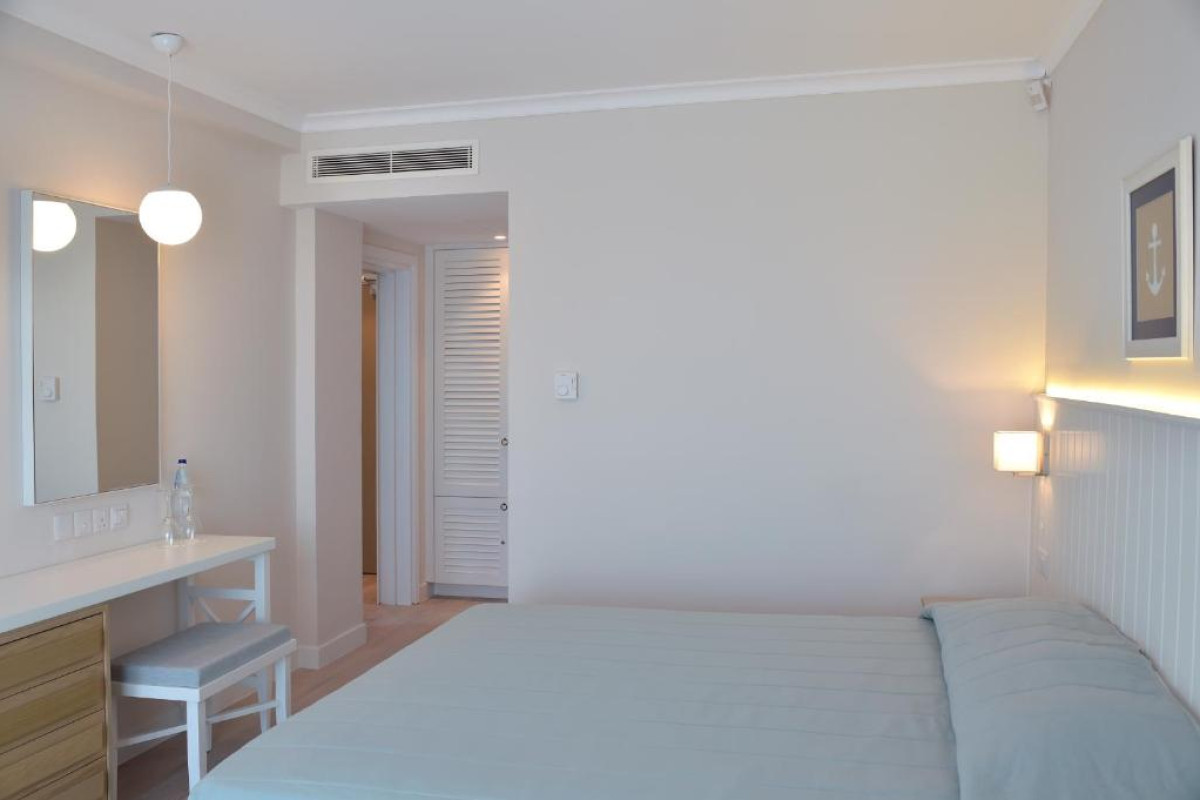 Sunrise Gardens Aparthotel
