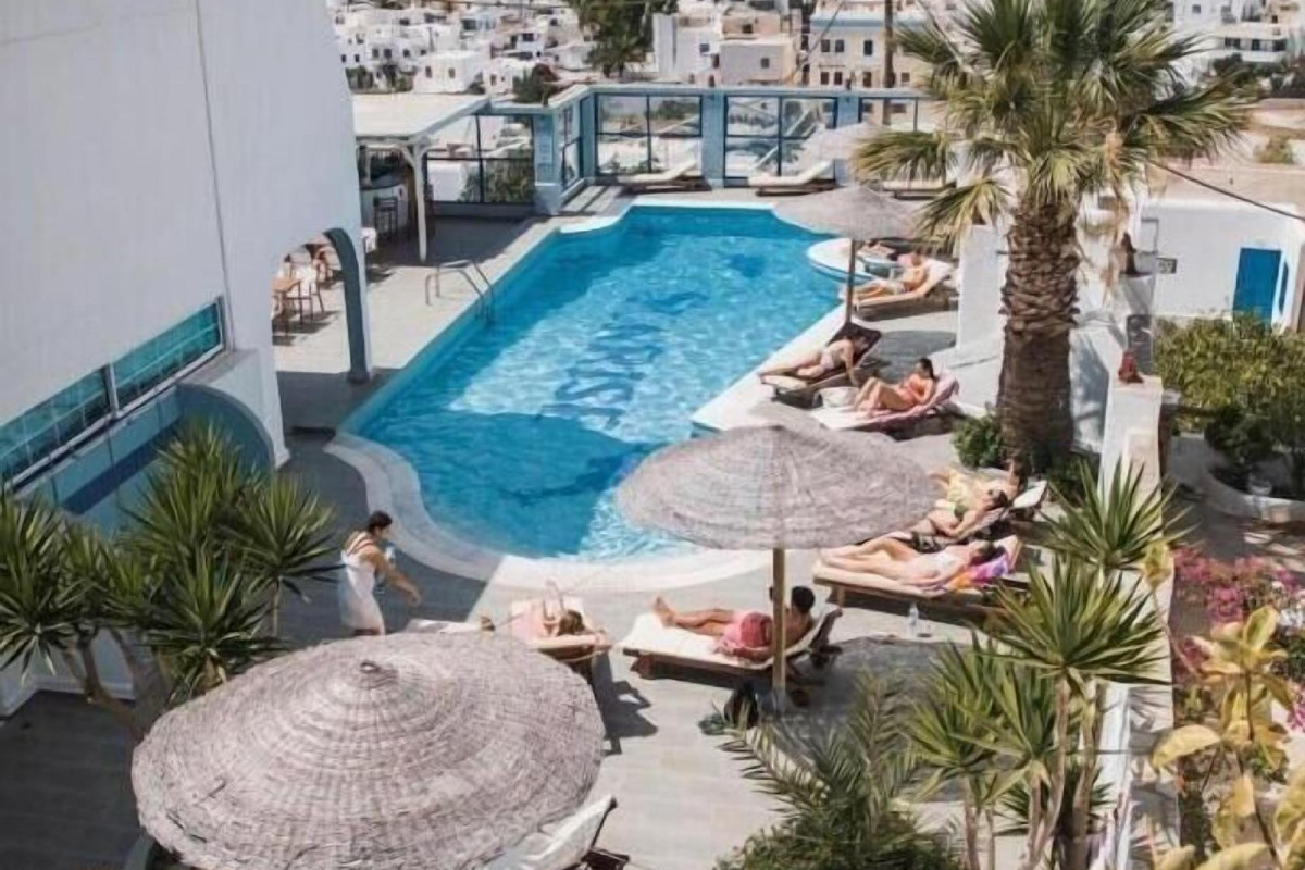 Sunrise Hotel