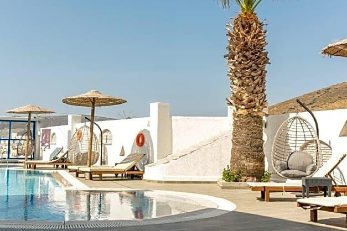 Sunrise Hotel