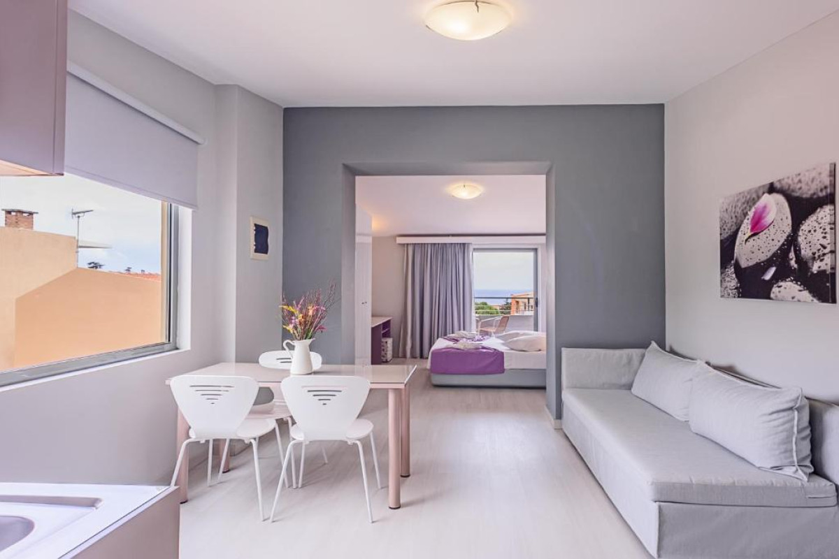 SUNRISE HOTEL - PLATANIAS