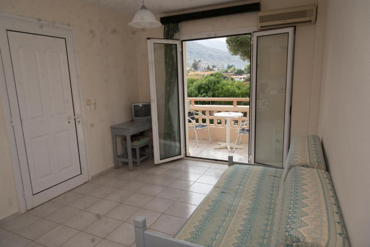 Sunset Malia Studios & Apartments