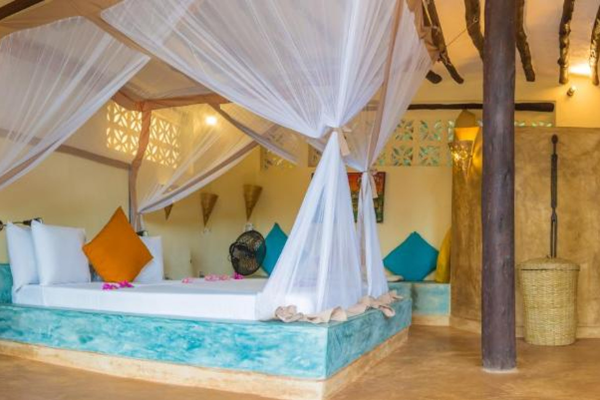 Sunshine Marine Lodge