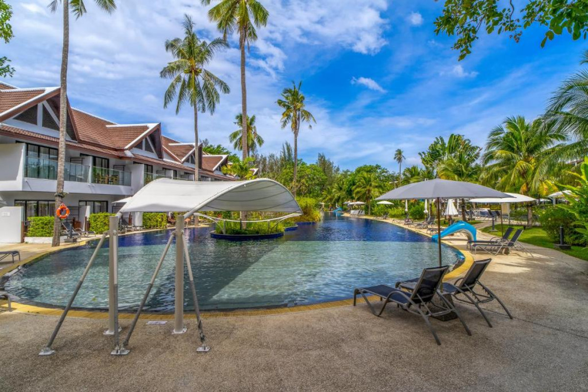 Sunwing Kamala Beach