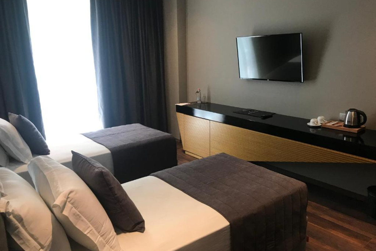 Hotel And Spa Supreme