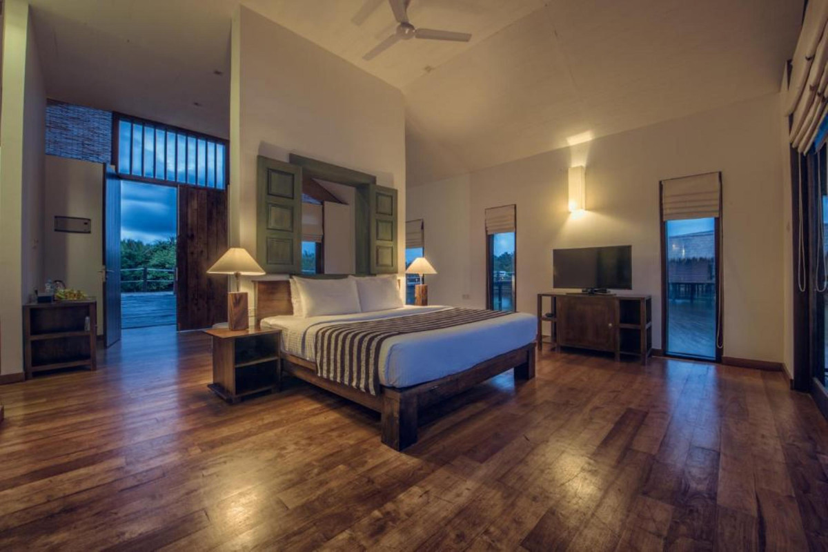 SURIYA RESORT