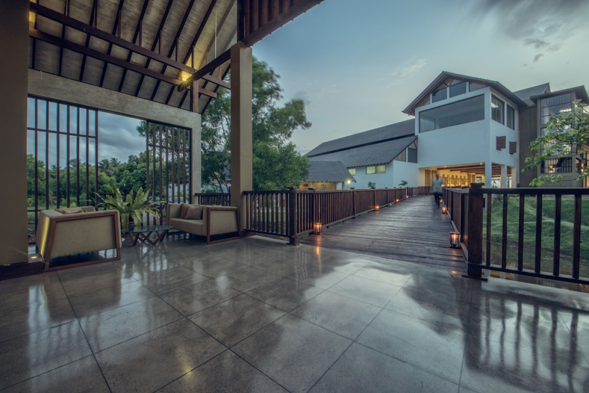 SURIYA RESORT