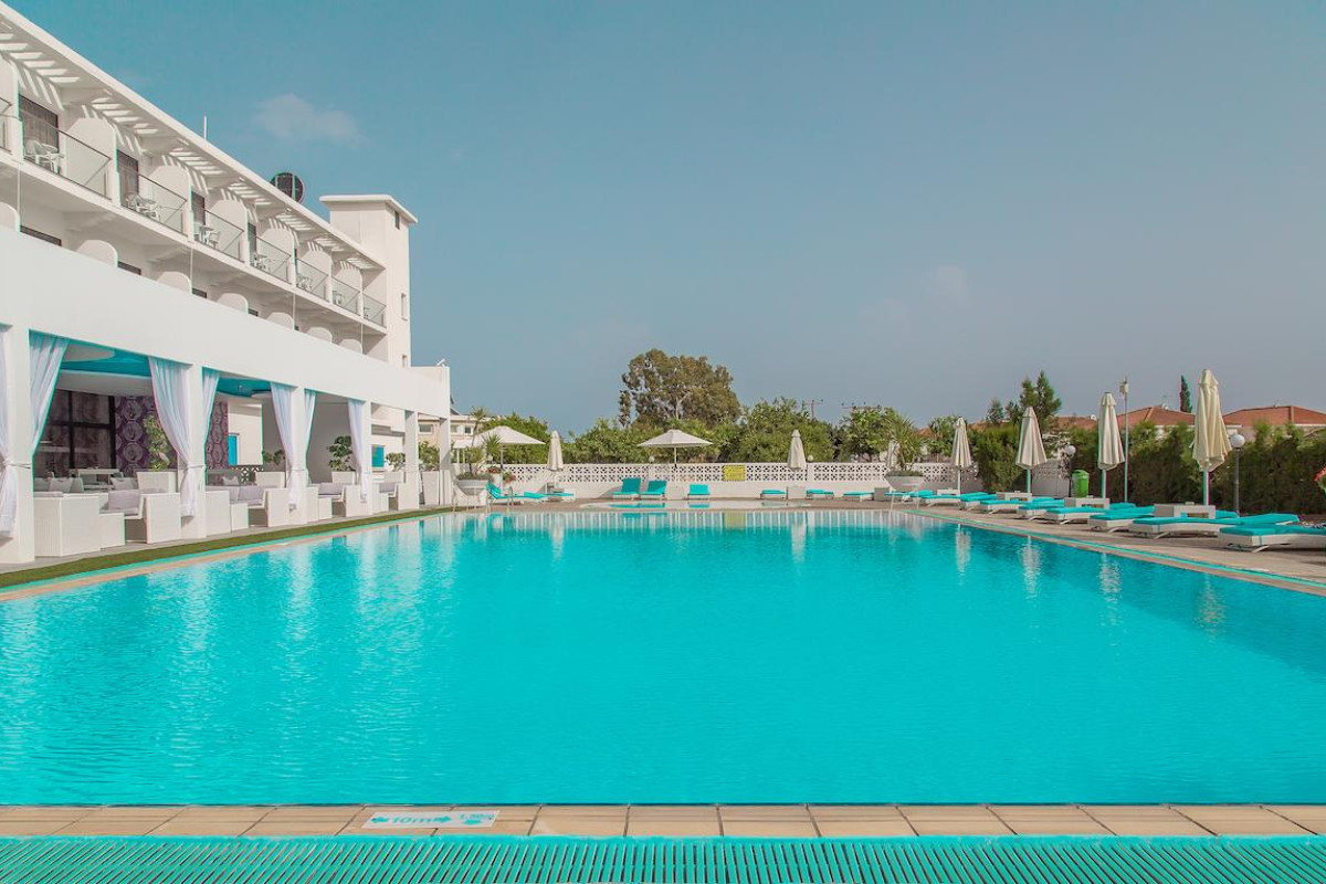 Sveltos Hotel