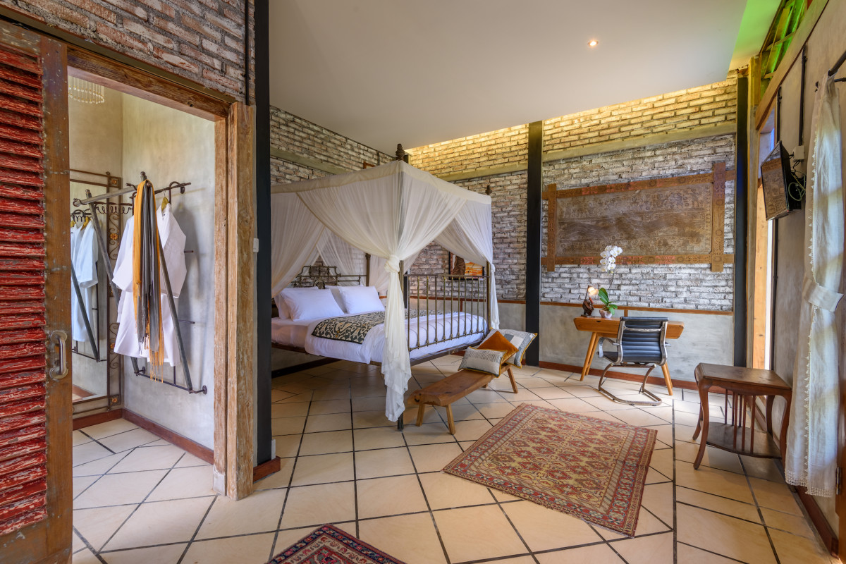 Taman Nauli Bed & Breakfast