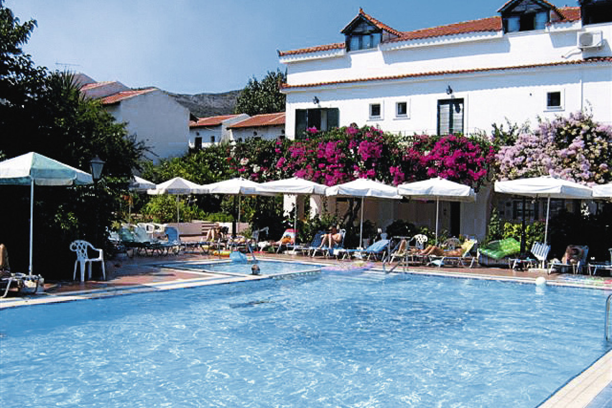 Tara Beach Hotel